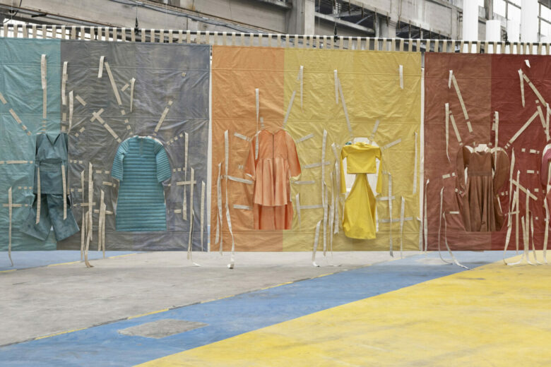 Nefeli Papadimouli, Idiopolis (I-X), 2024. Collection Frac, Frac-Artothèque Nouvelle-Aquitaine. Photo Jair Lanes.